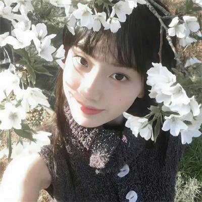 笼中女